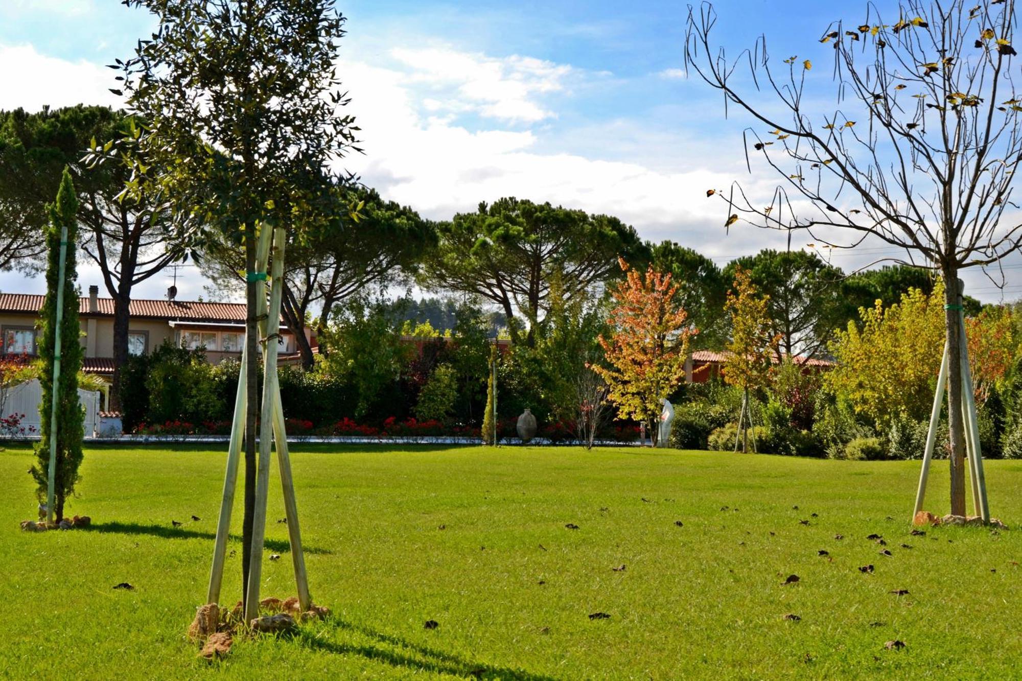 Cevoli Country Resort Lari Exterior photo